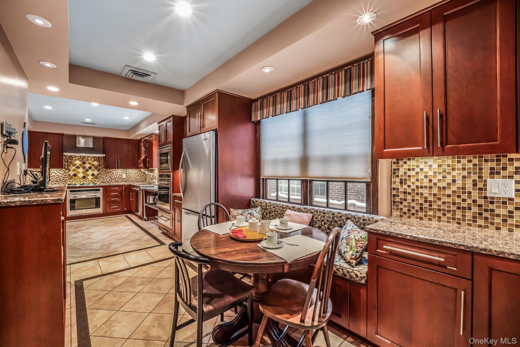 #16 photo, 31 Puritan Avenue, Forest Hills , NY 11375