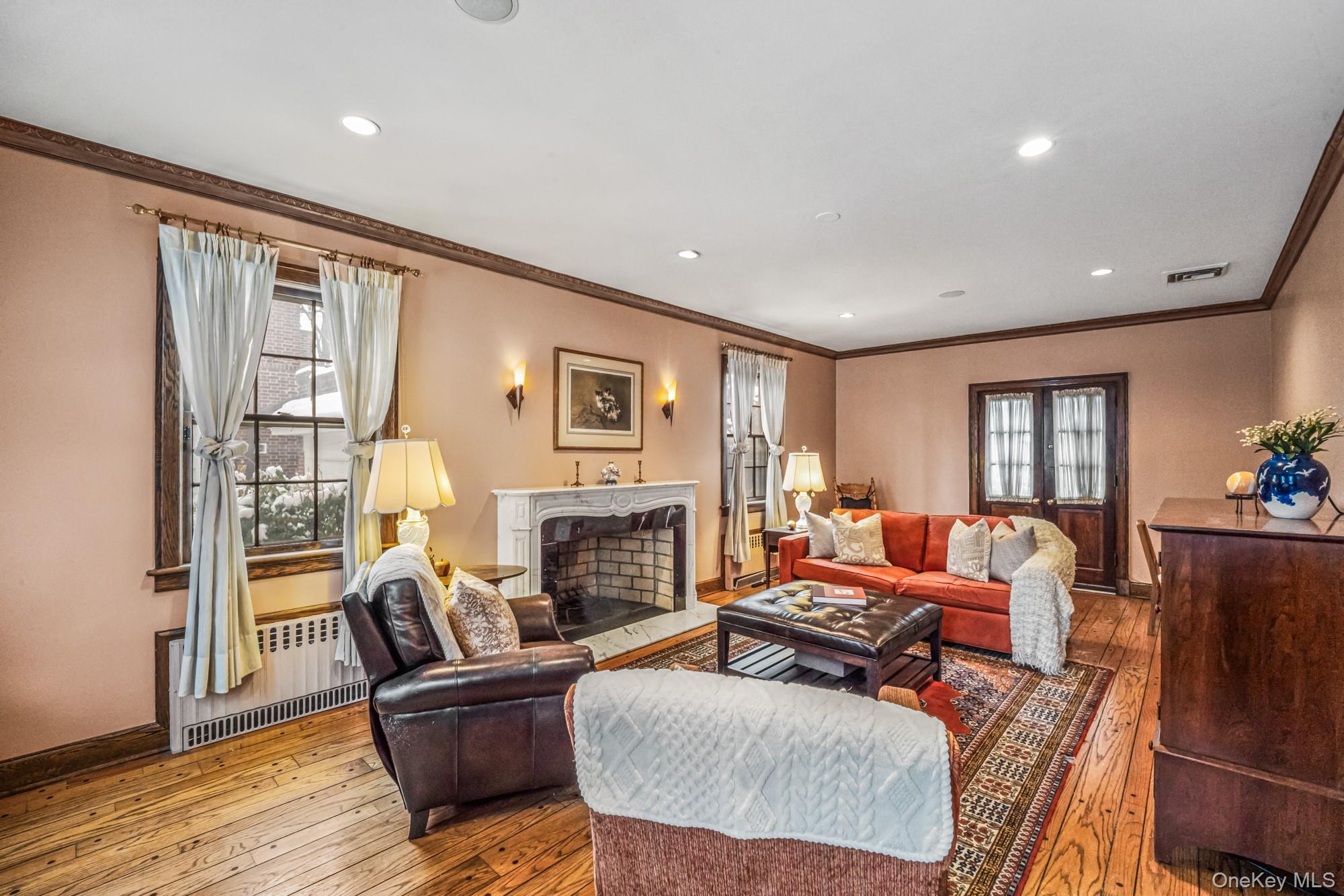#18 photo, 31 Puritan Avenue, Forest Hills , NY 11375
