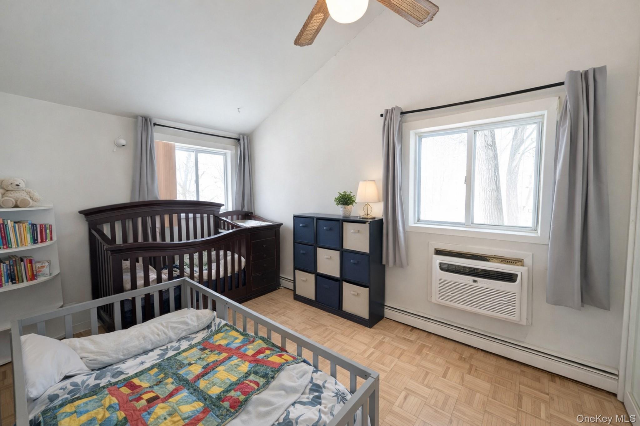 #8 photo, 17 Oneida Avenue, 东长岛 Selden , NY 11784