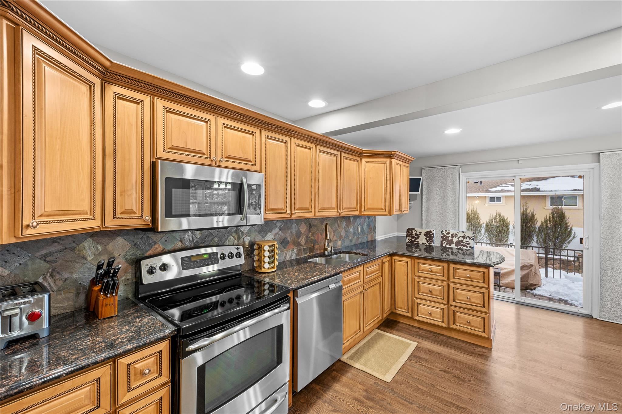 #6 photo, 2743 Bellmore Avenue, Bellmore , NY 11710