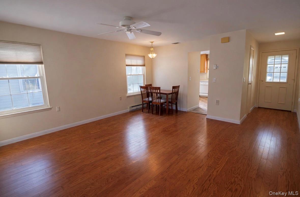 #2 photo, 206 Belfast Lane, Ridge , NY 11961