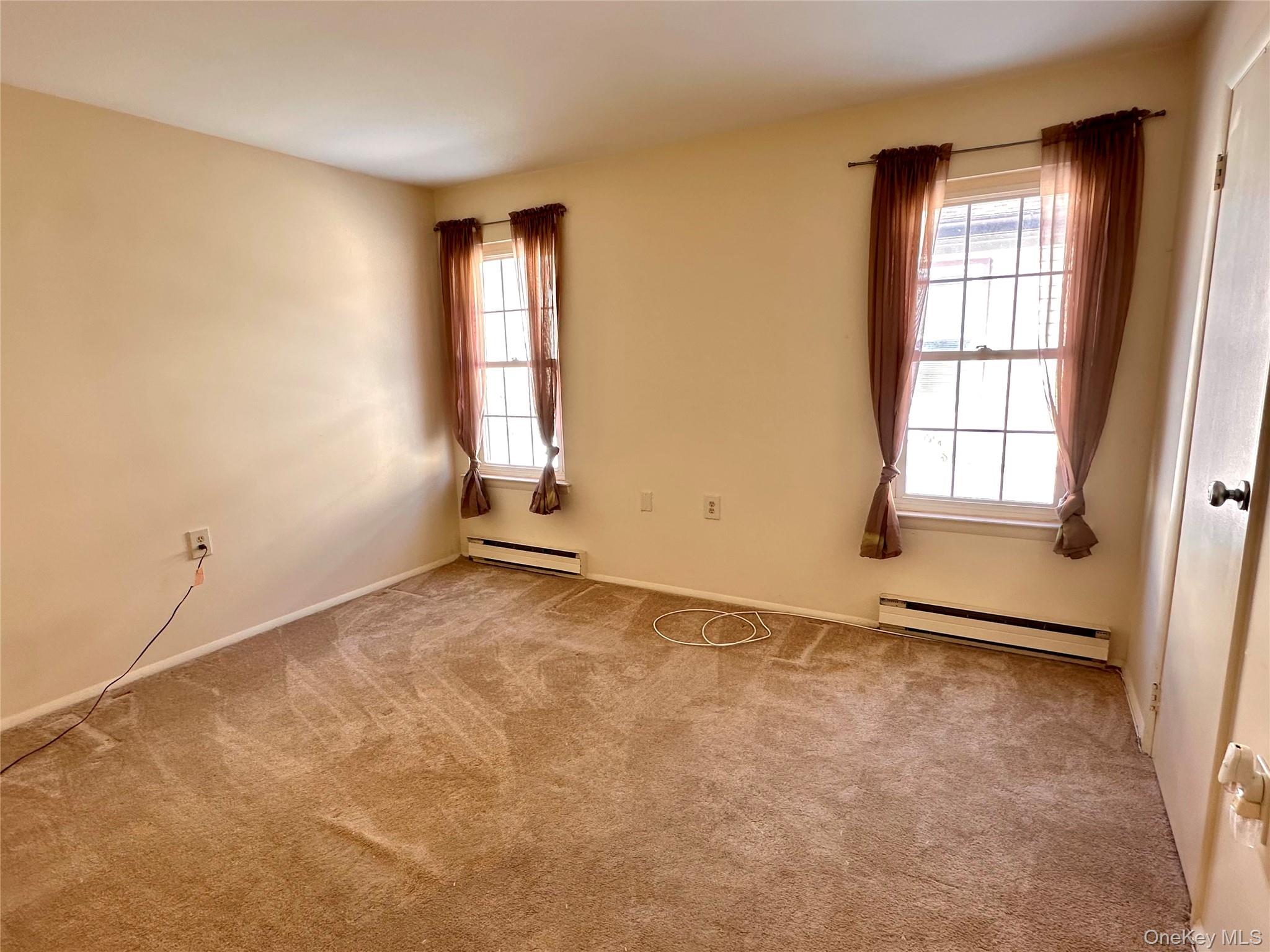 #6 photo, 206 Belfast Lane, Ridge , NY 11961