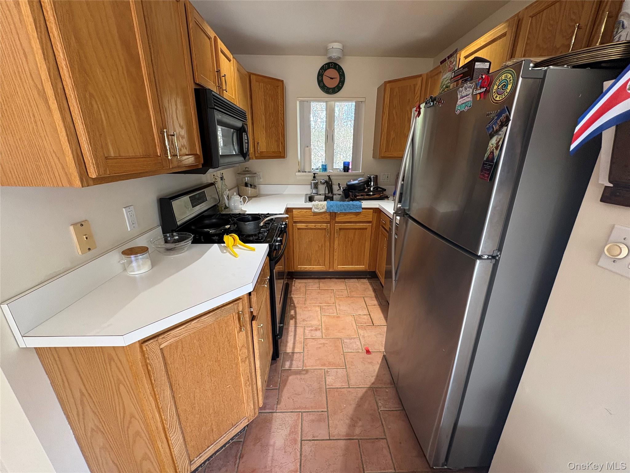 #3 photo, 3 Vine Street, Hampton Bays , NY 11946