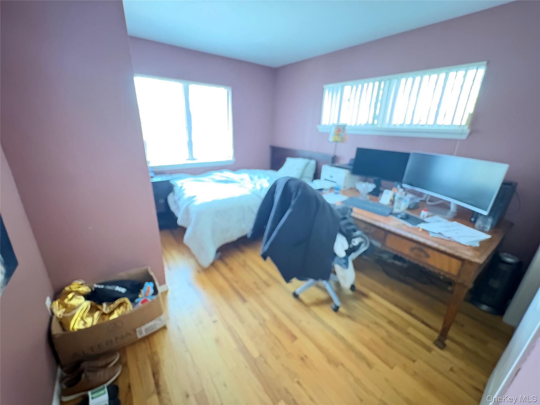 #6 photo, 3 Vine Street, Hampton Bays , NY 11946