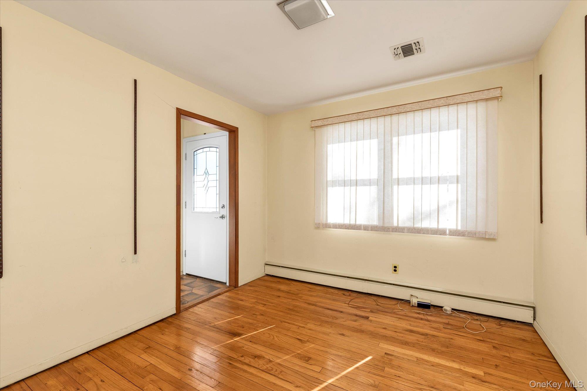 #10 photo, 65 Lone Oak Path, Smithtown , NY 11787