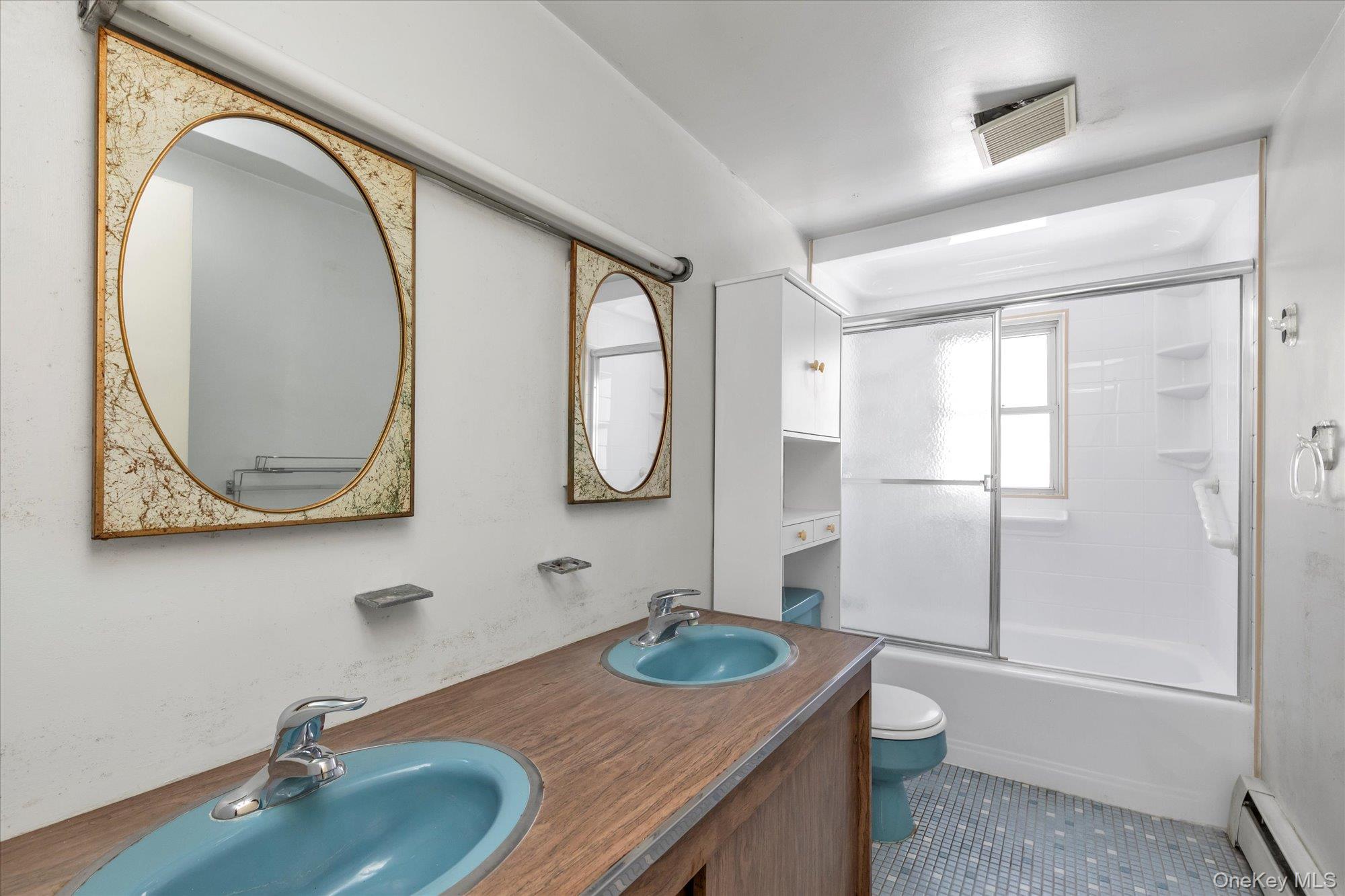 #17 photo, 65 Lone Oak Path, Smithtown , NY 11787