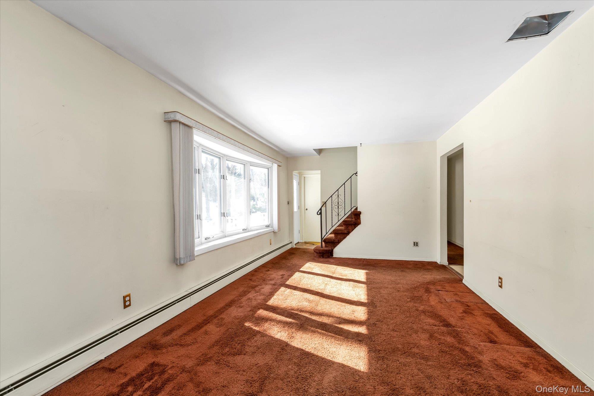 #3 photo, 65 Lone Oak Path, Smithtown , NY 11787