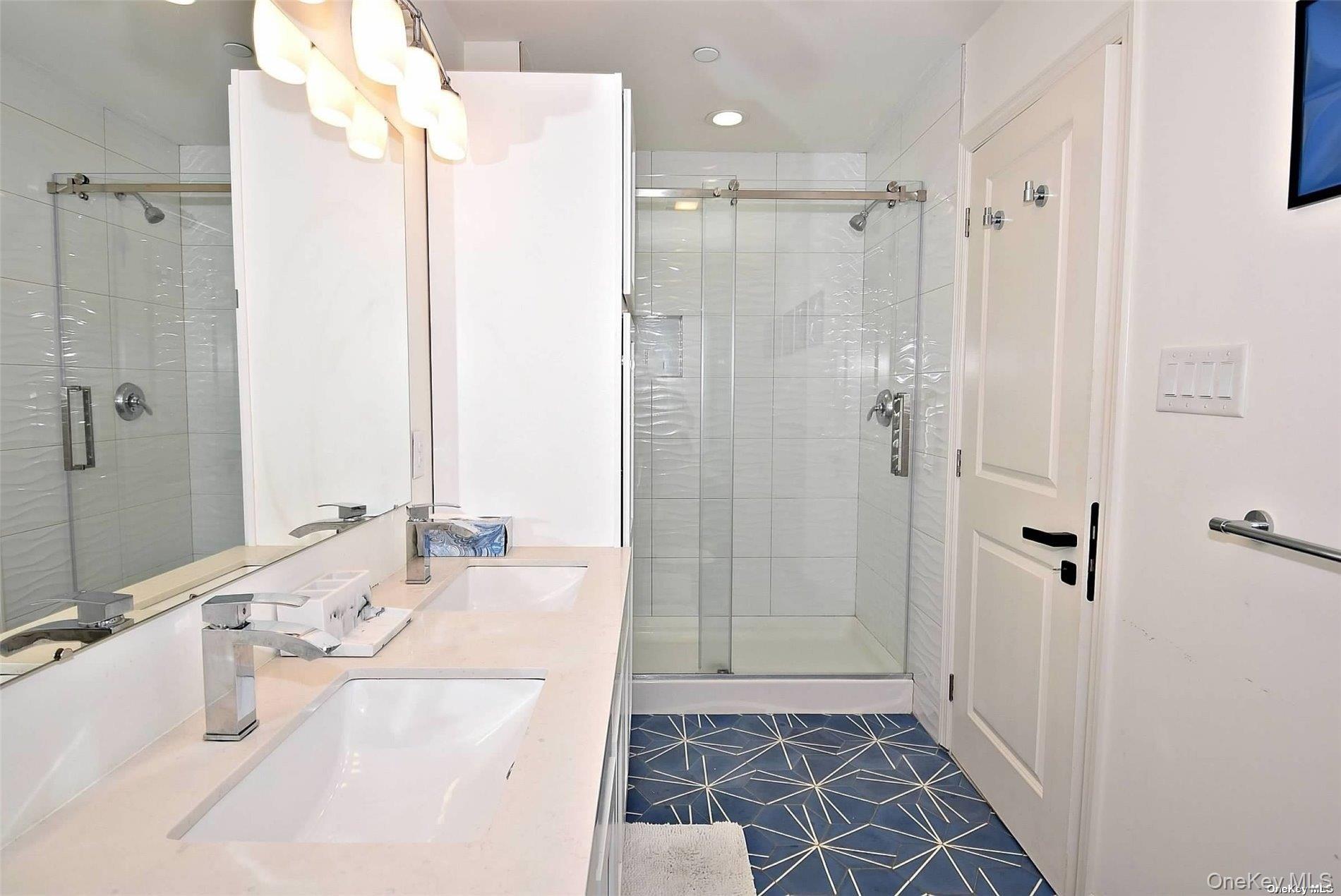 #16 photo, 31 Florida Street, Long Beach , NY 11561