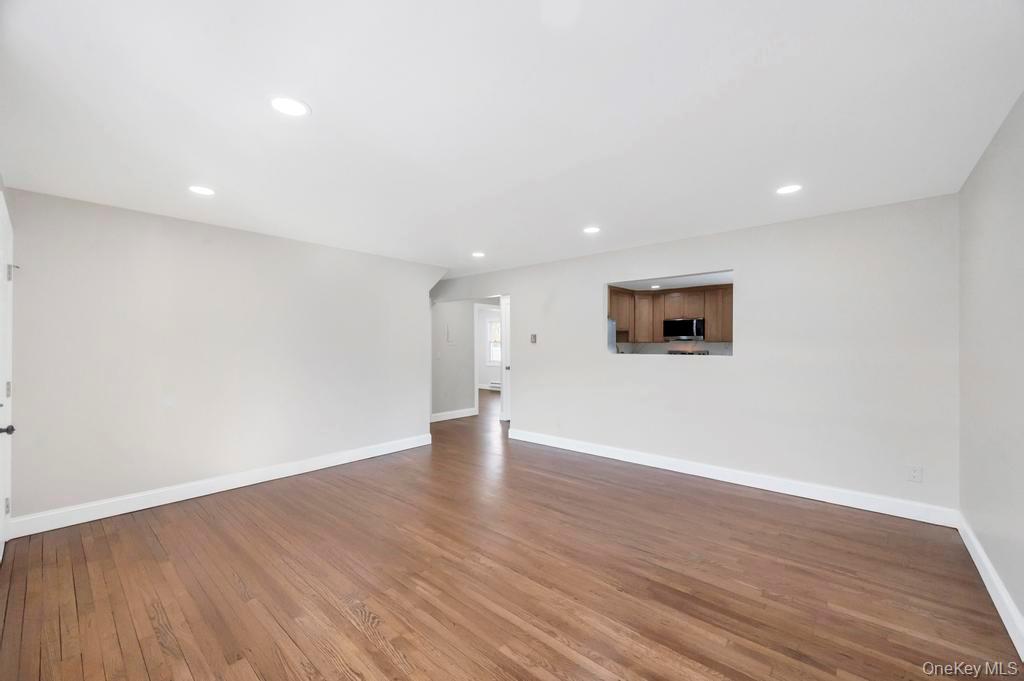 #10 photo, 2066 Lakeview Road, Bellmore , NY 11710