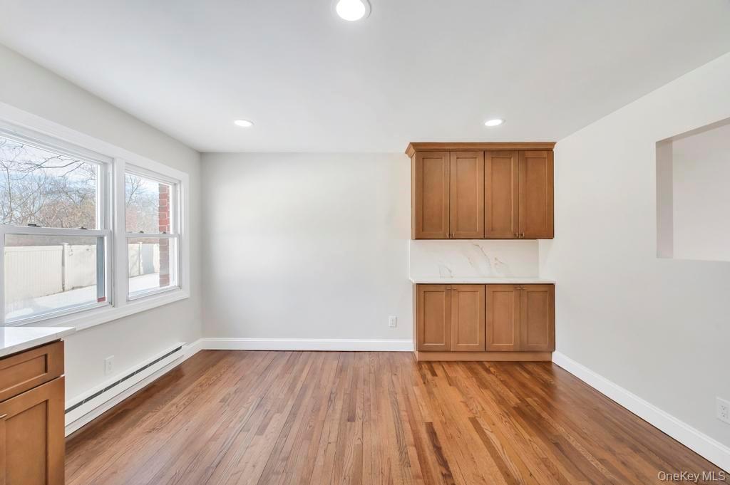 #18 photo, 2066 Lakeview Road, Bellmore , NY 11710