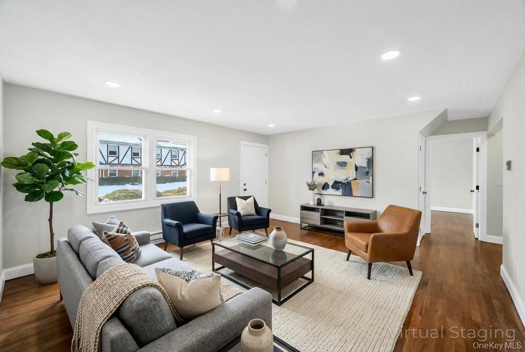 #6 photo, 2066 Lakeview Road, Bellmore , NY 11710