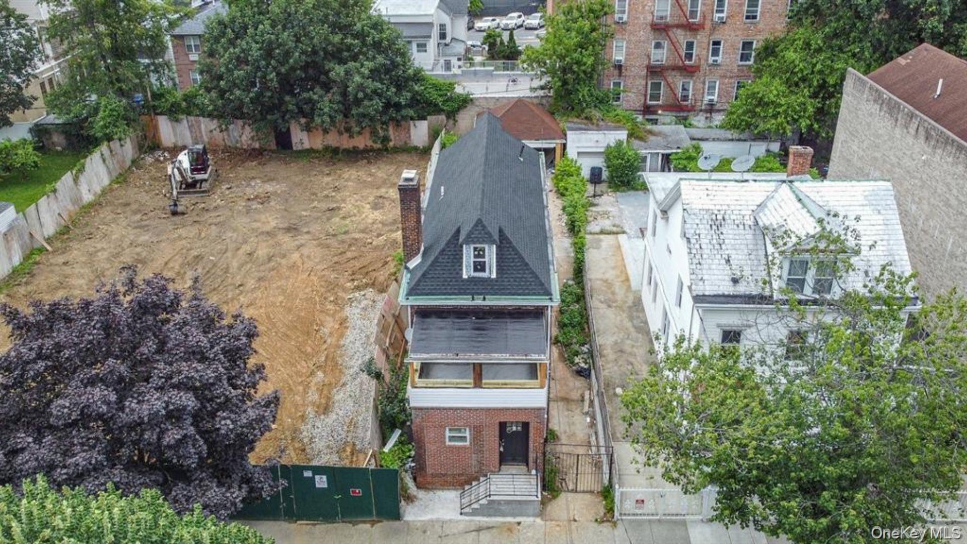 #20 photo, 679 E 221st Street, 브롱크스 Bronx , NY 10467