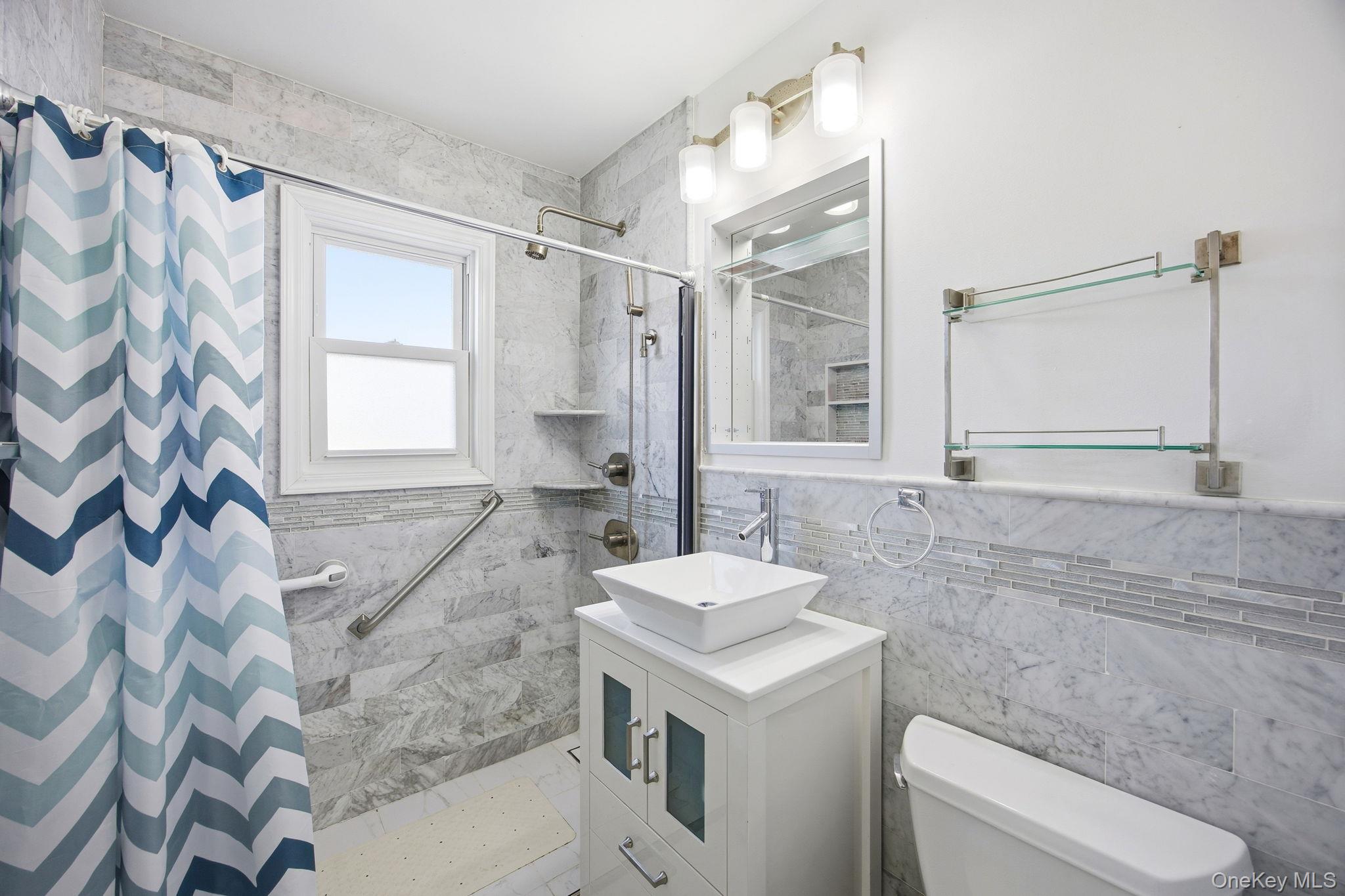 #11 photo, 750 Swinton Avenue, Bronx , NY 10465