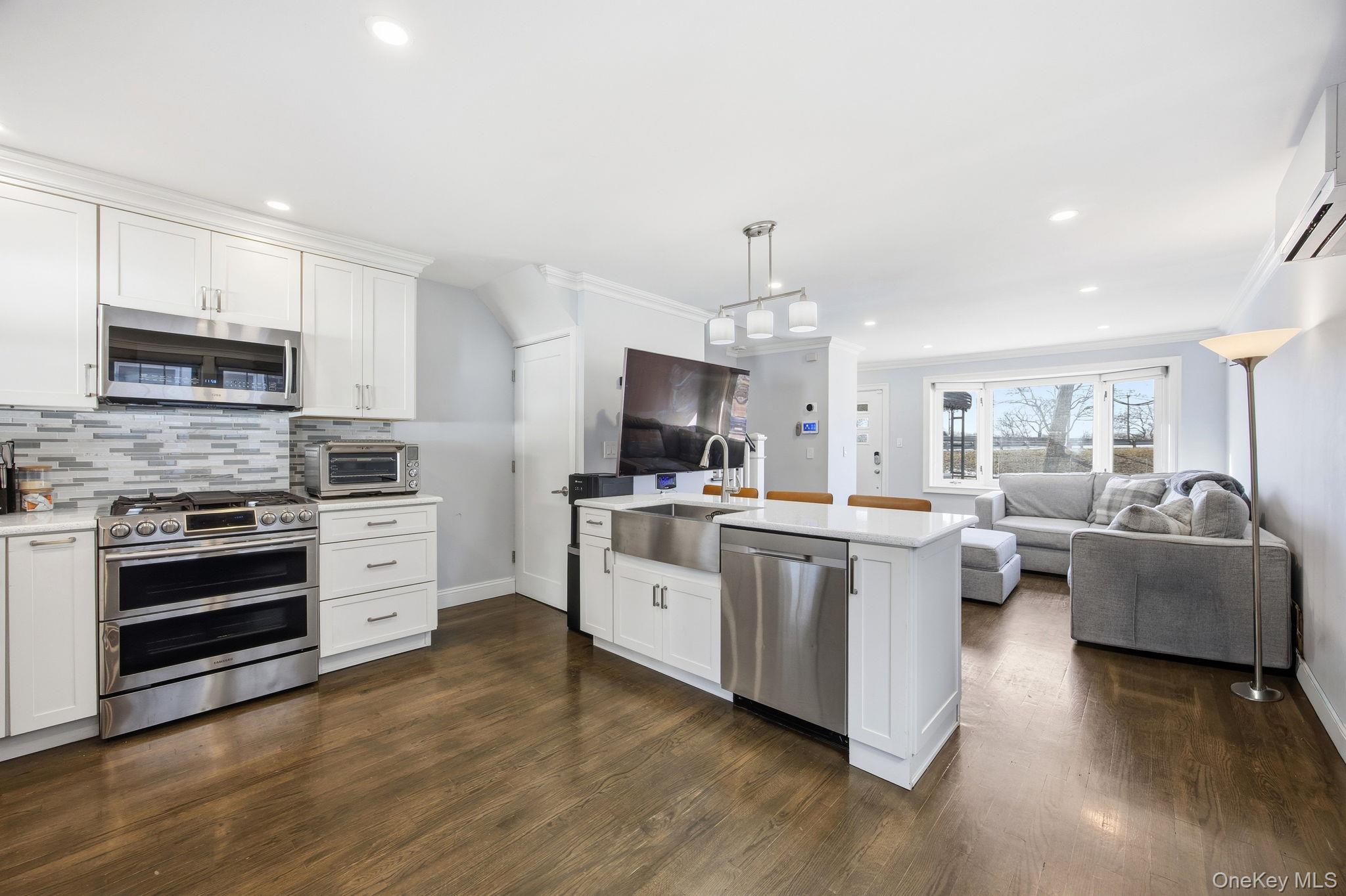 #7 photo, 750 Swinton Avenue, Bronx , NY 10465