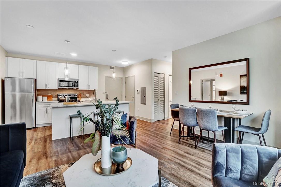 #4 photo, 92 Blauvelt Way - The Sheldon, Suffern , NY 10901