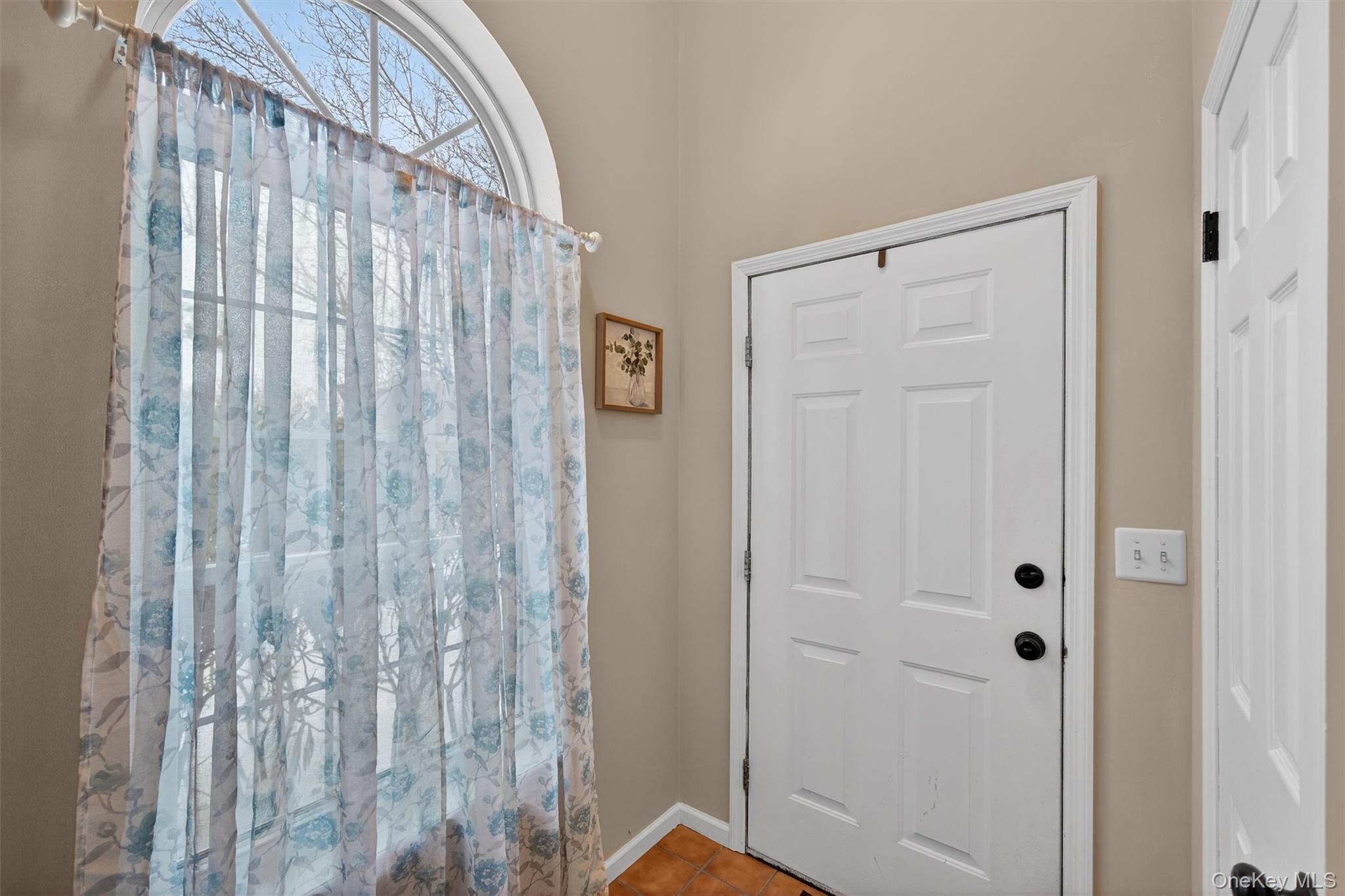 #4 photo, 1408 Rosewood Court, Highland Mills , NY 10930