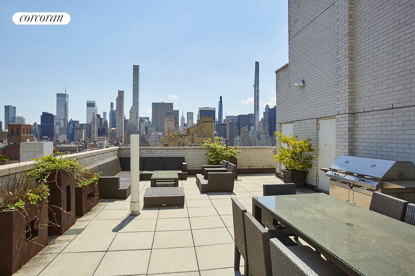 #13 photo, 900 5TH Avenue, Lenox Hill , NY 10021