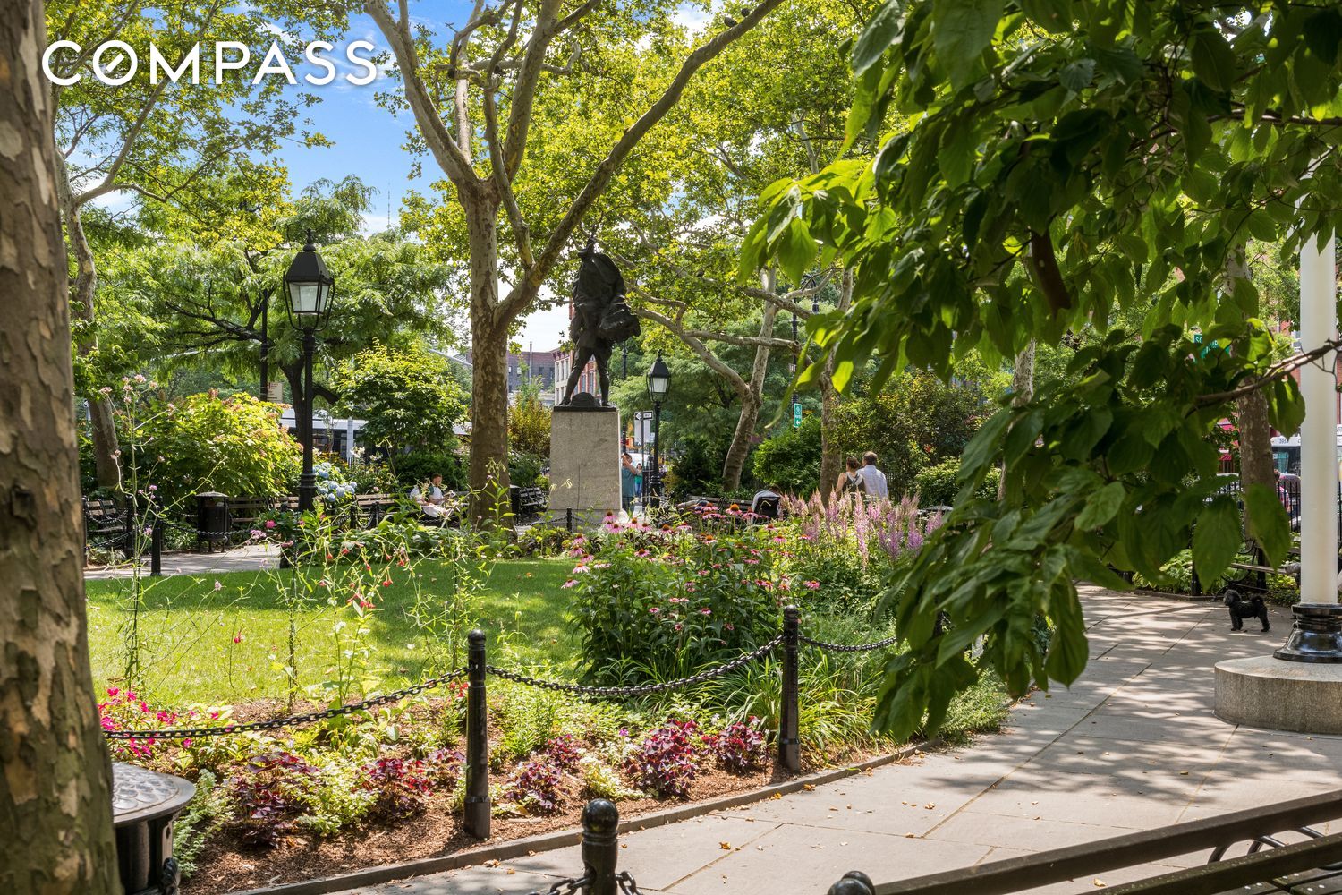 #13 photo, 75 Bank Street, West Village , NY 10014