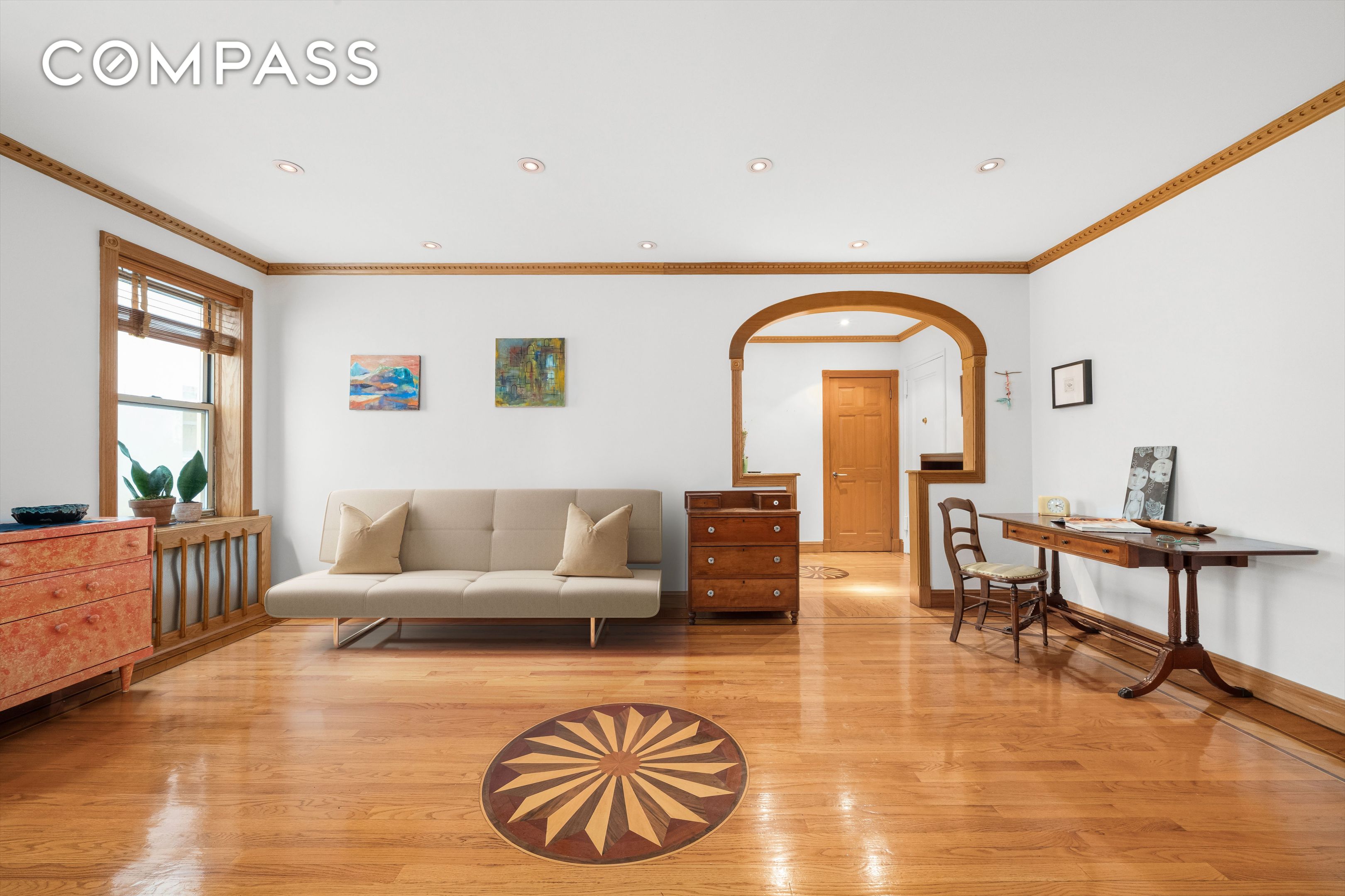 #4 photo, 75 Bank Street, West Village , NY 10014