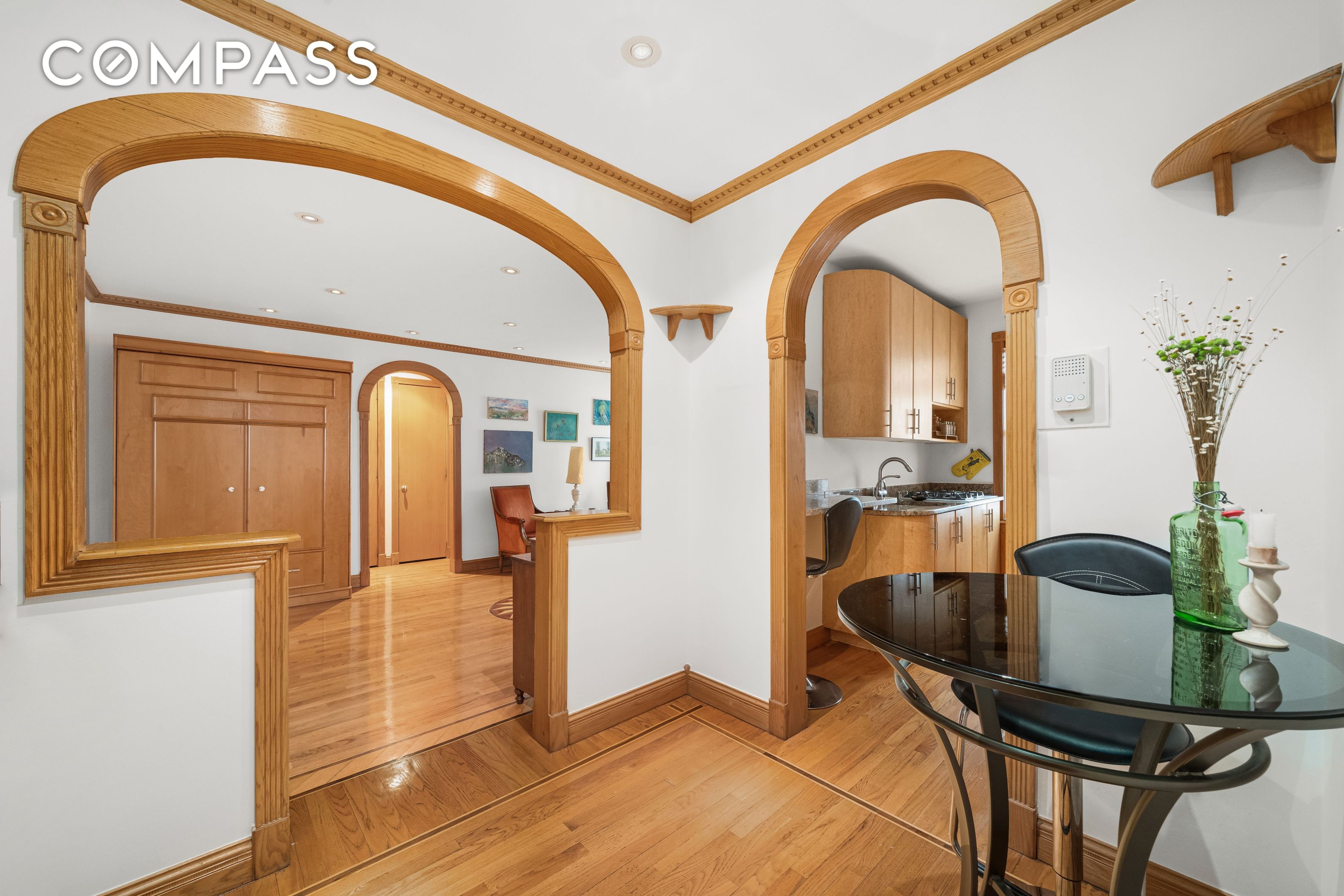 #6 photo, 75 Bank Street, West Village , NY 10014