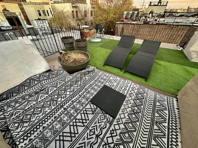 #3 photo, Brooklyn, Stuyvesant Heights , NY 11221