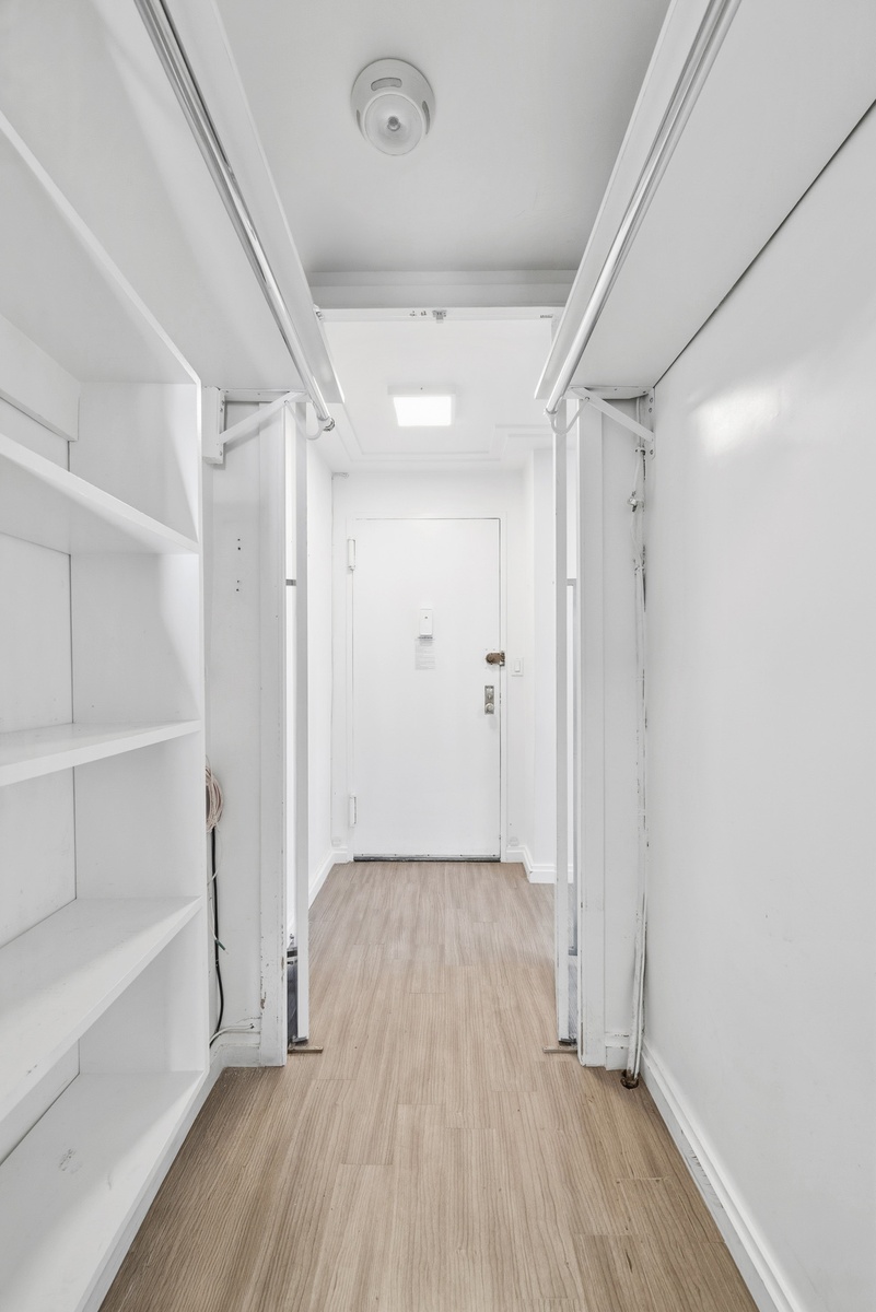 #17 photo, 340 E 80th Street, Upper East Side , NY 10075