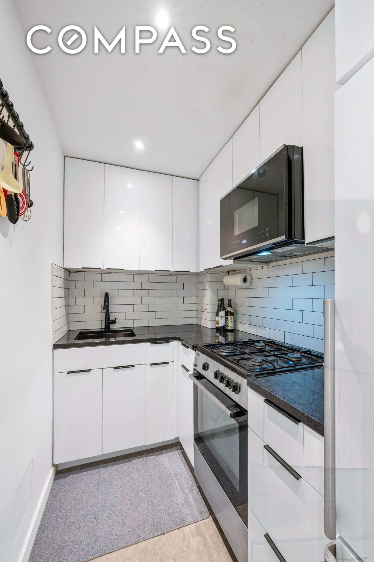 #3 photo, New York City, Sutton Place , NY 10022