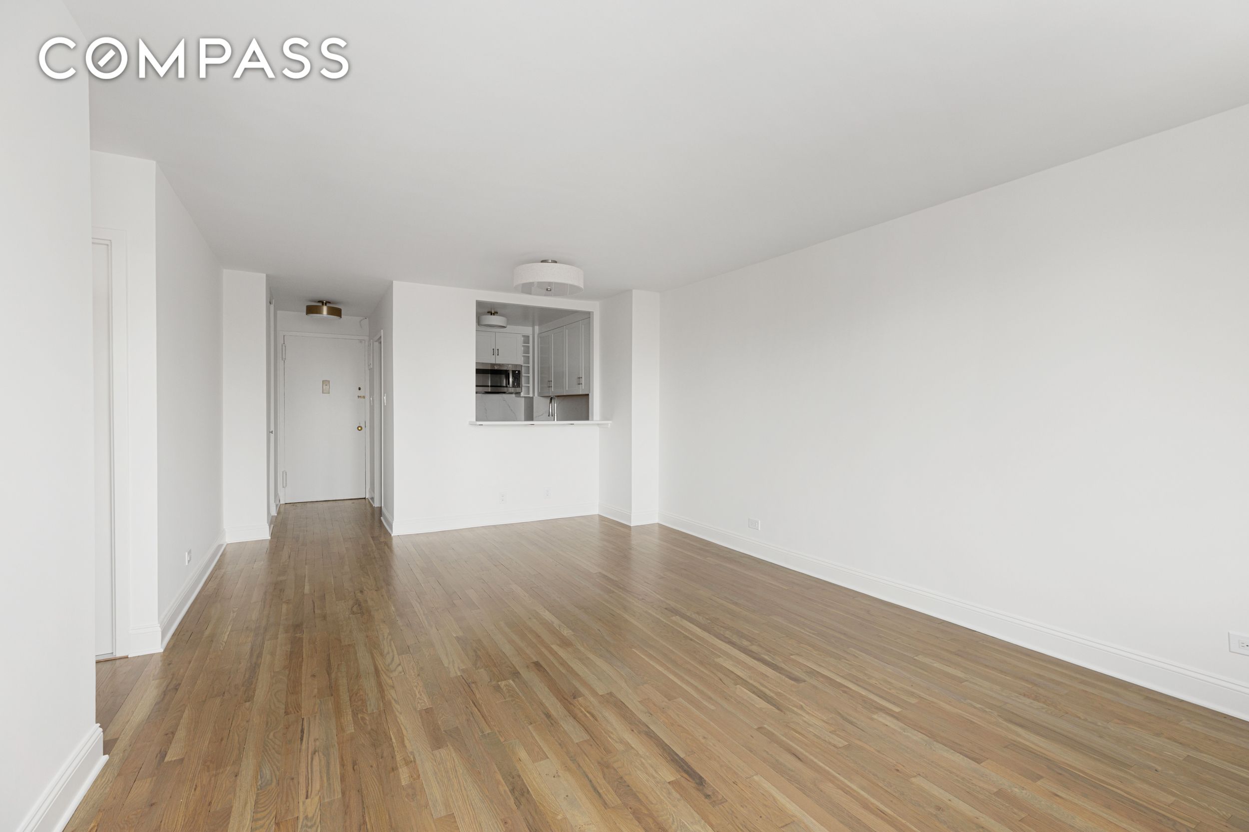 #3 photo, 201 W 70th Street, Upper West Side , NY 10023