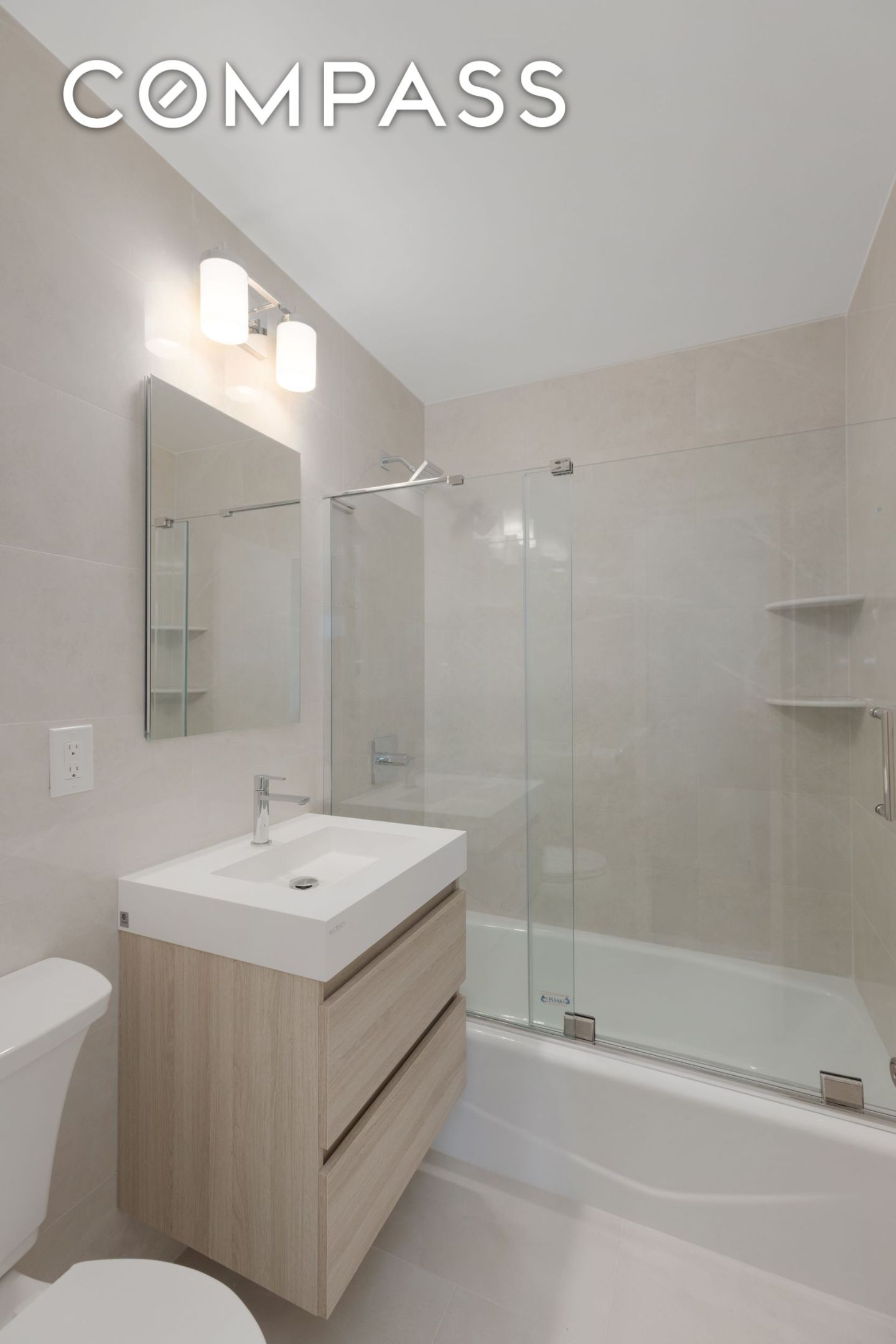 #6 photo, 201 W 70th Street, Upper West Side , NY 10023