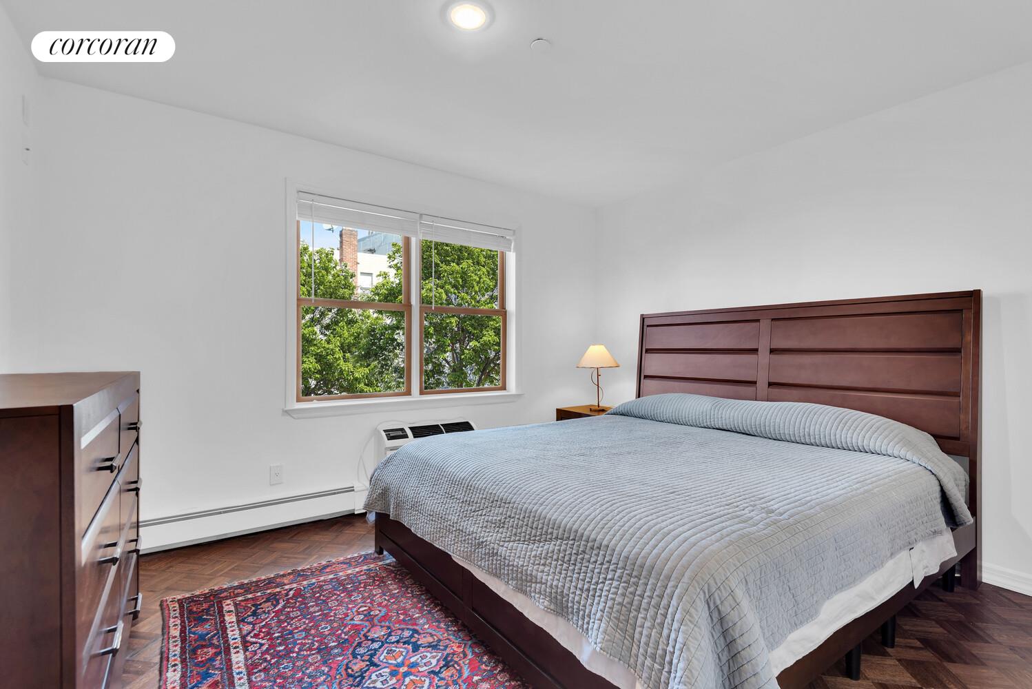 #6 photo, 27 MESEROLE Street, Бруклин ‖ Williamsburg , NY 11206