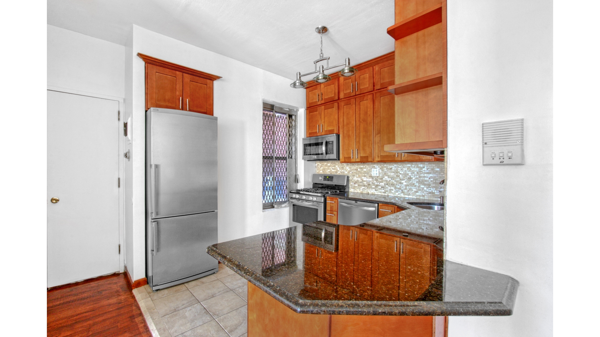 #21 photo, 510 OCEAN Parkway, Бруклин ‖ Kensington , NY 11218