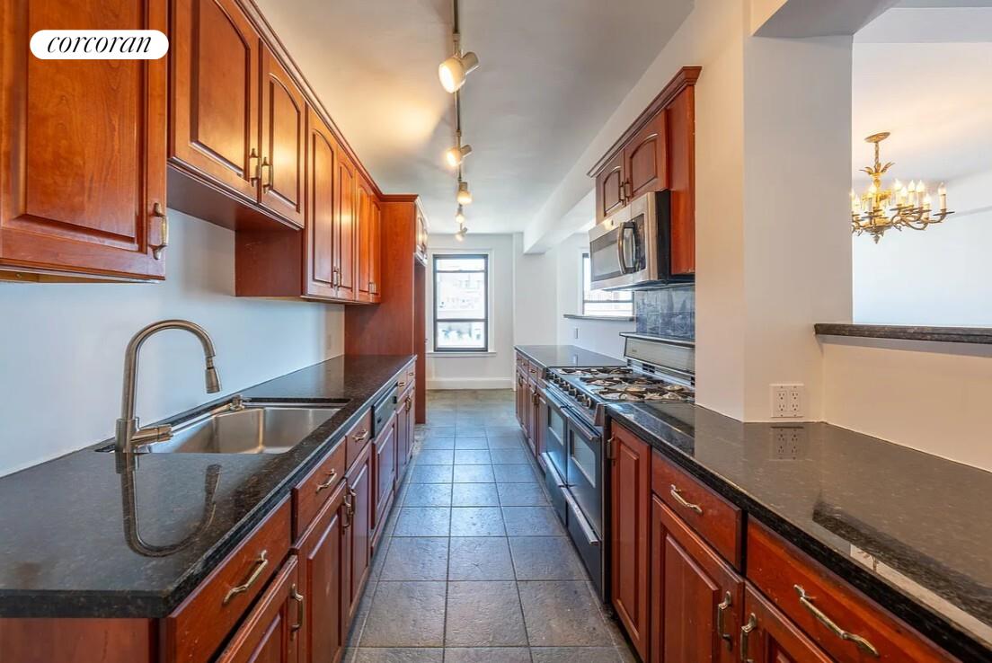 #16 photo, 327 CENTRAL Park W, Манхэттен ‖ Upper West Side , NY 10025