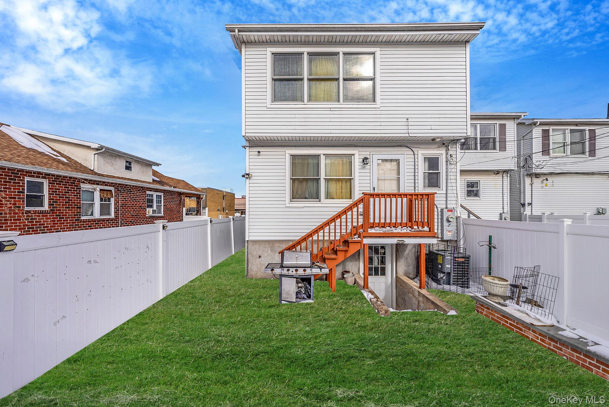 #11 photo, 50 E Pine Street, Long Beach , NY 11561