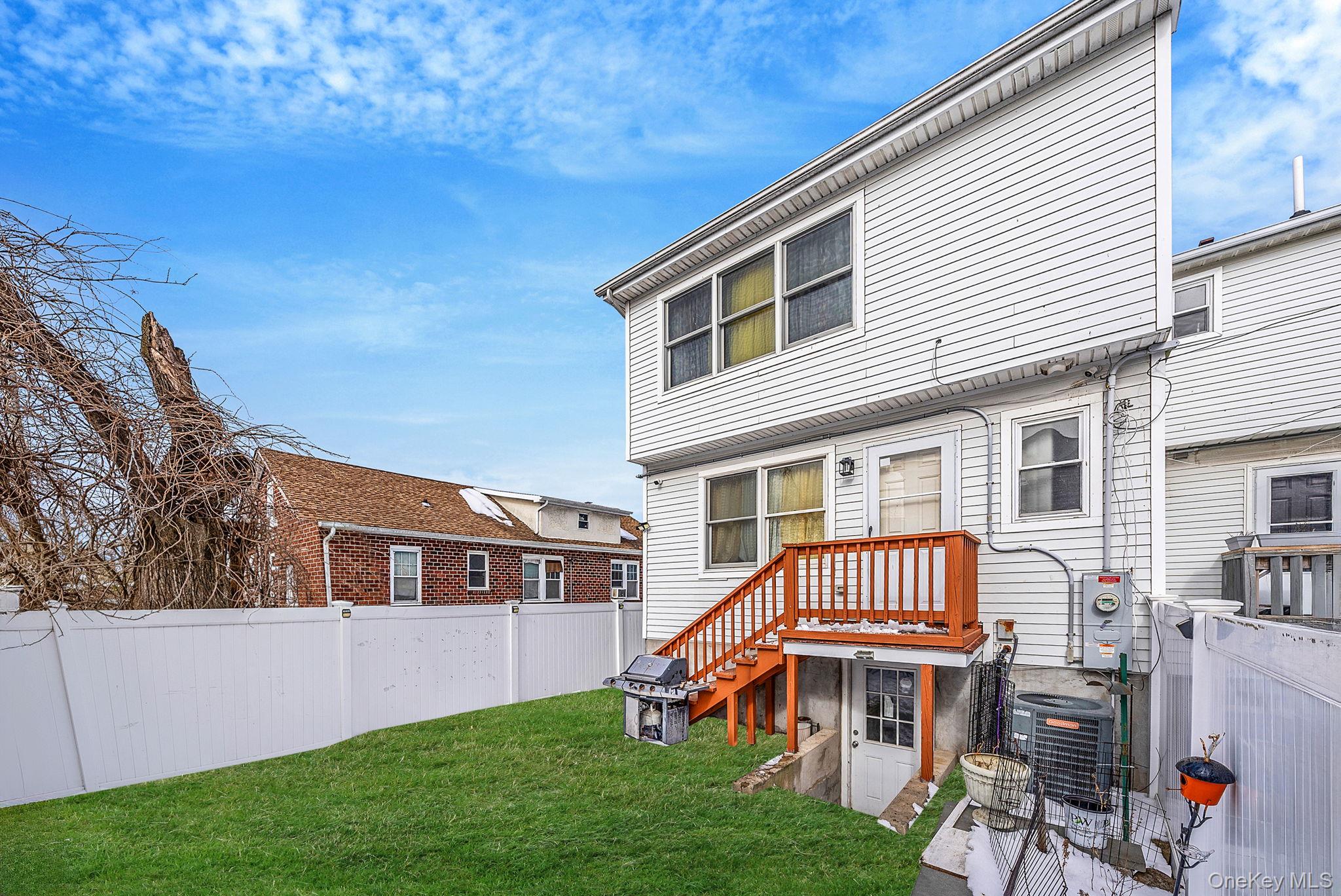 #13 photo, 50 E Pine Street, Long Beach , NY 11561