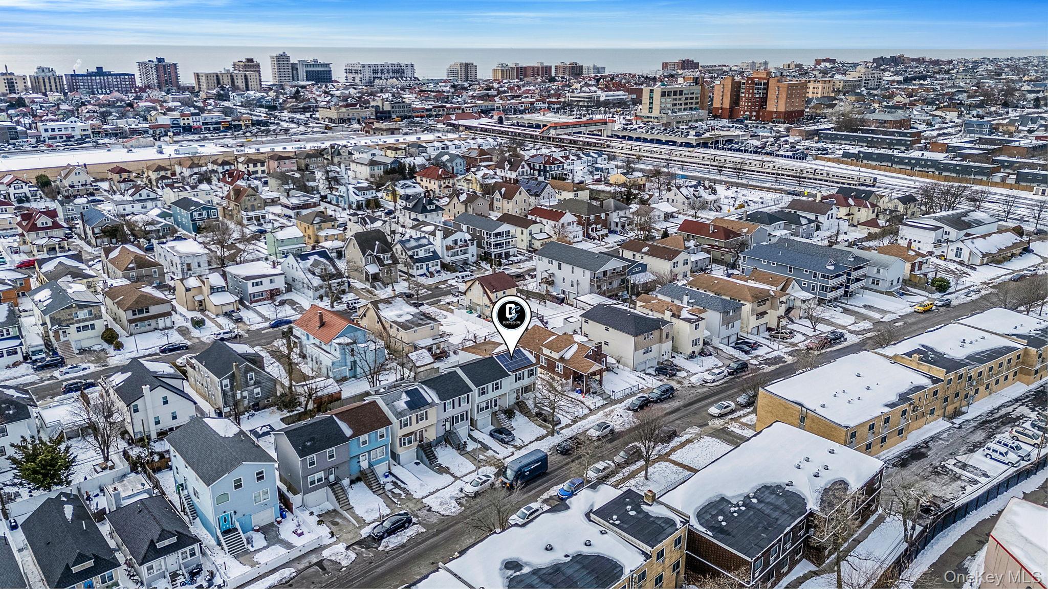 #5 photo, 50 E Pine Street, Long Beach , NY 11561