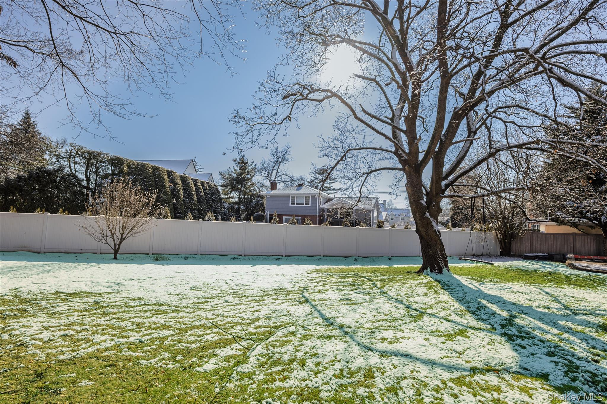 #10 photo, 467 Hempstead Avenue, Rockville Centre , NY 11570