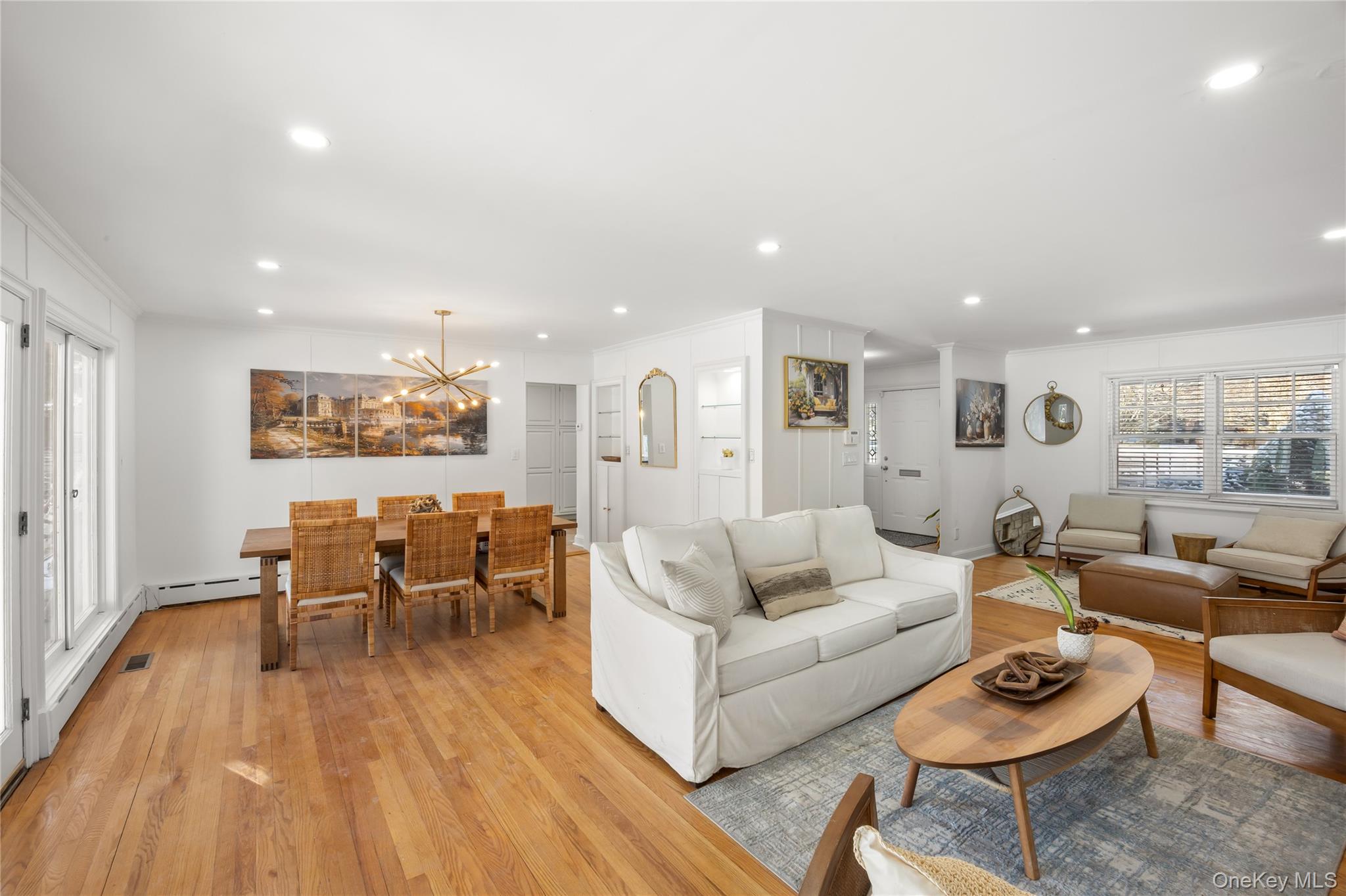 #18 photo, 467 Hempstead Avenue, Rockville Centre , NY 11570