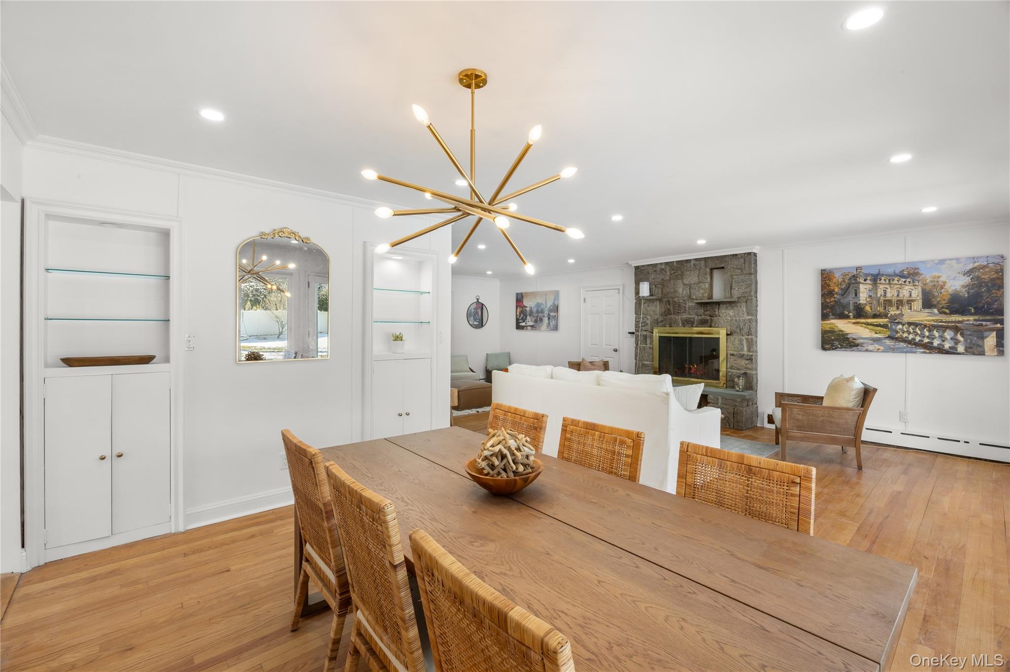 #20 photo, 467 Hempstead Avenue, Rockville Centre , NY 11570