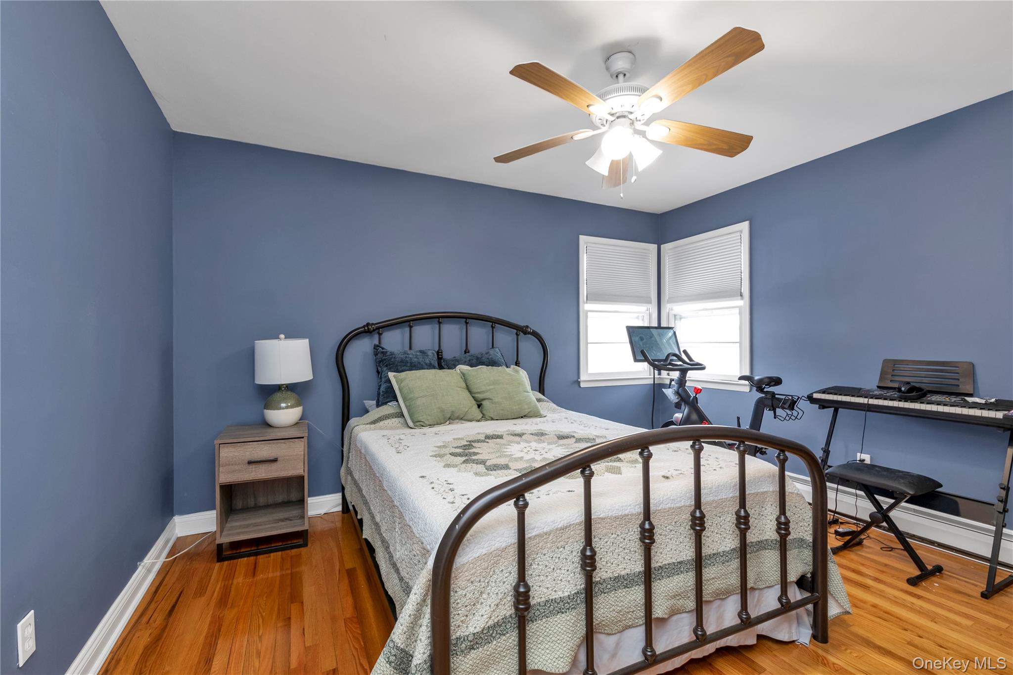 #12 photo, 26 Lancaster Road, Island Park , NY 11558