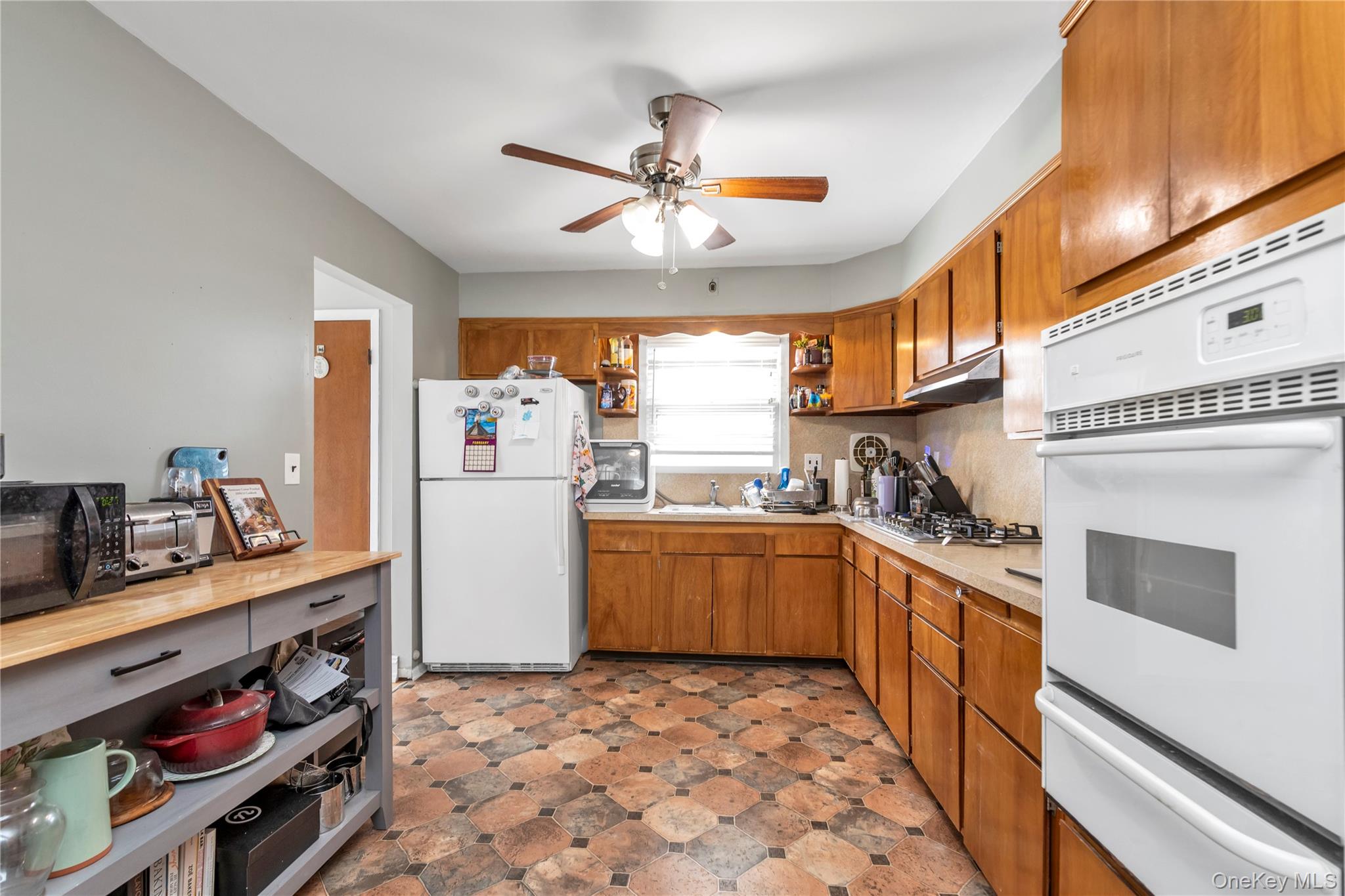 #6 photo, 26 Lancaster Road, Island Park , NY 11558