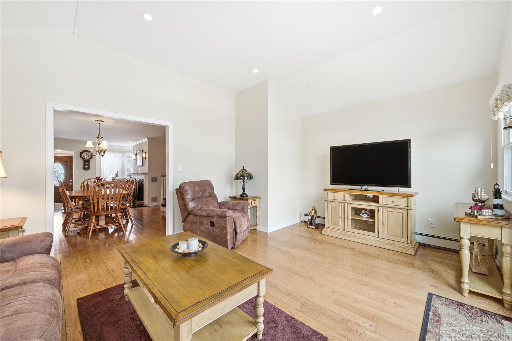 #14 photo, 64 Stuart Avenue, Amityville , NY 11701