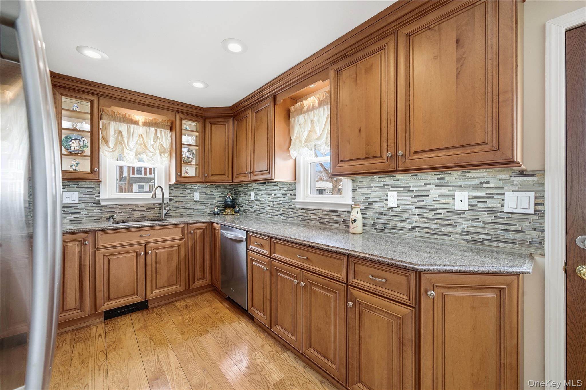 #18 photo, 64 Stuart Avenue, Amityville , NY 11701