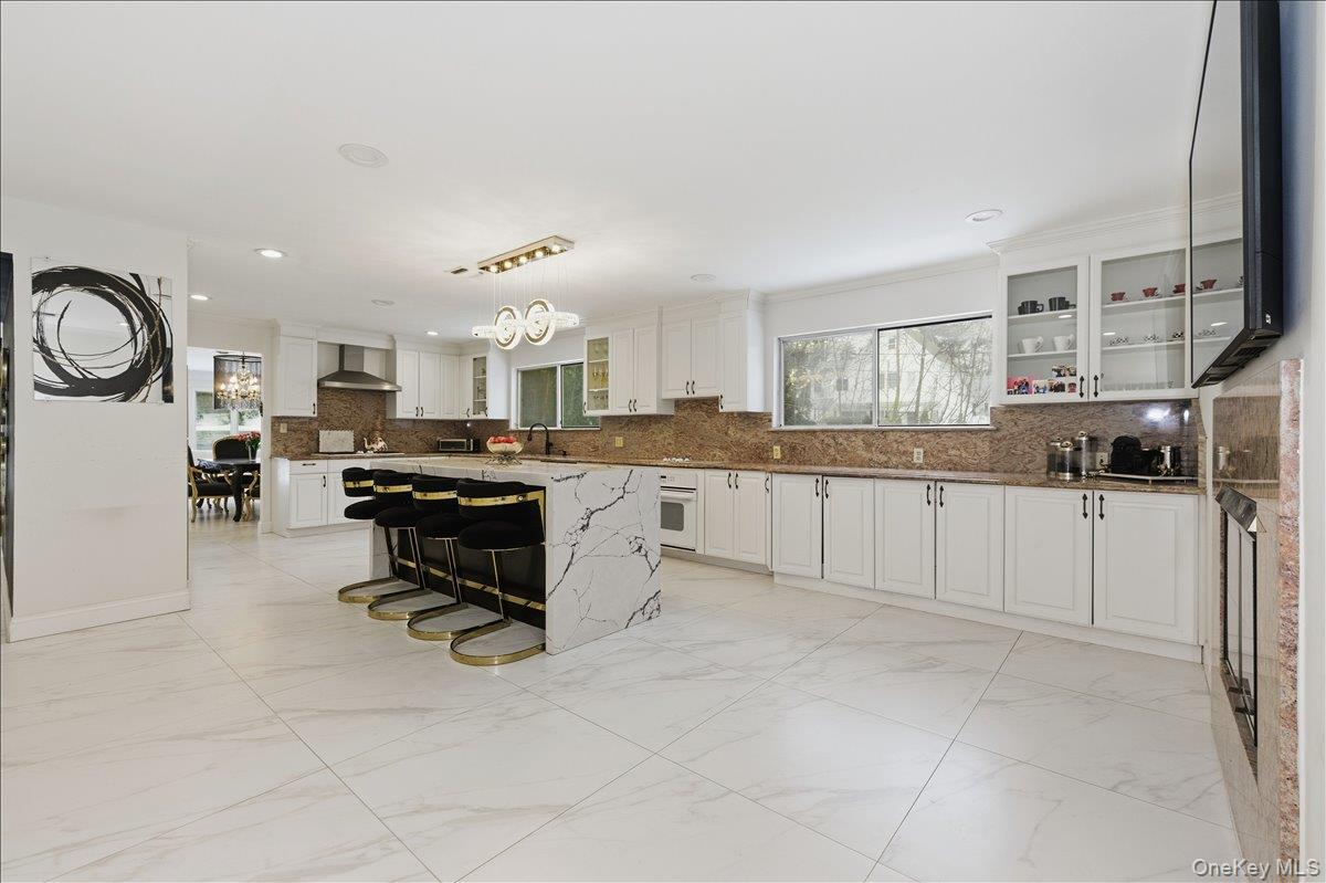 #14 photo, 12 Red Brook Road, Great Neck , NY 11024