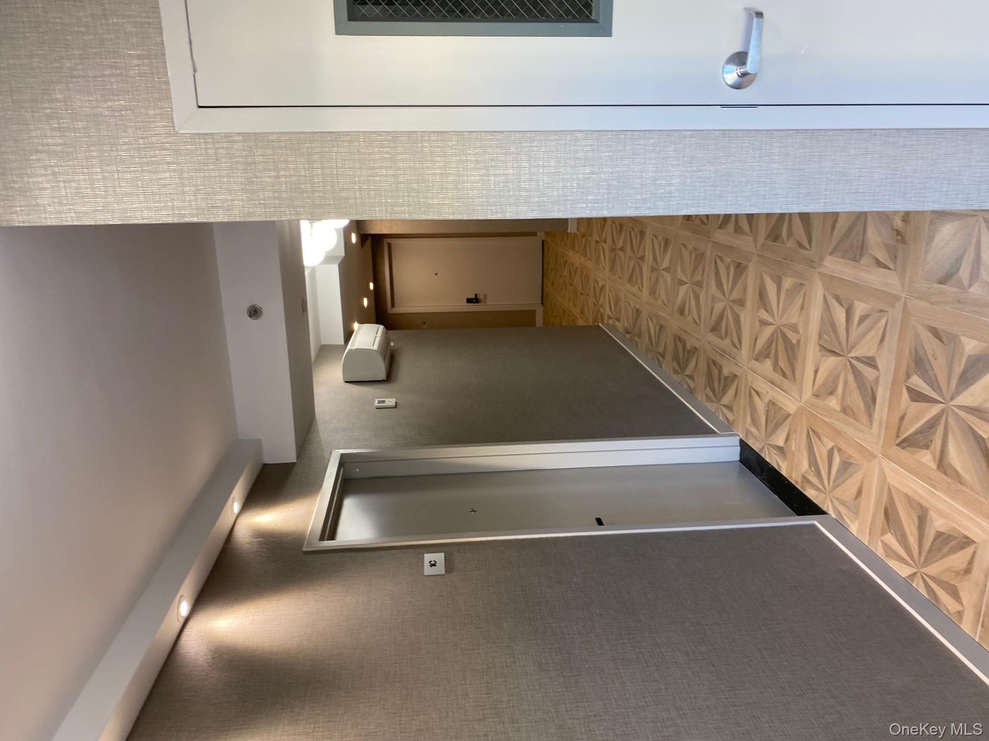 #16 photo, 32-57 38th Street, Long Island City , NY 11103