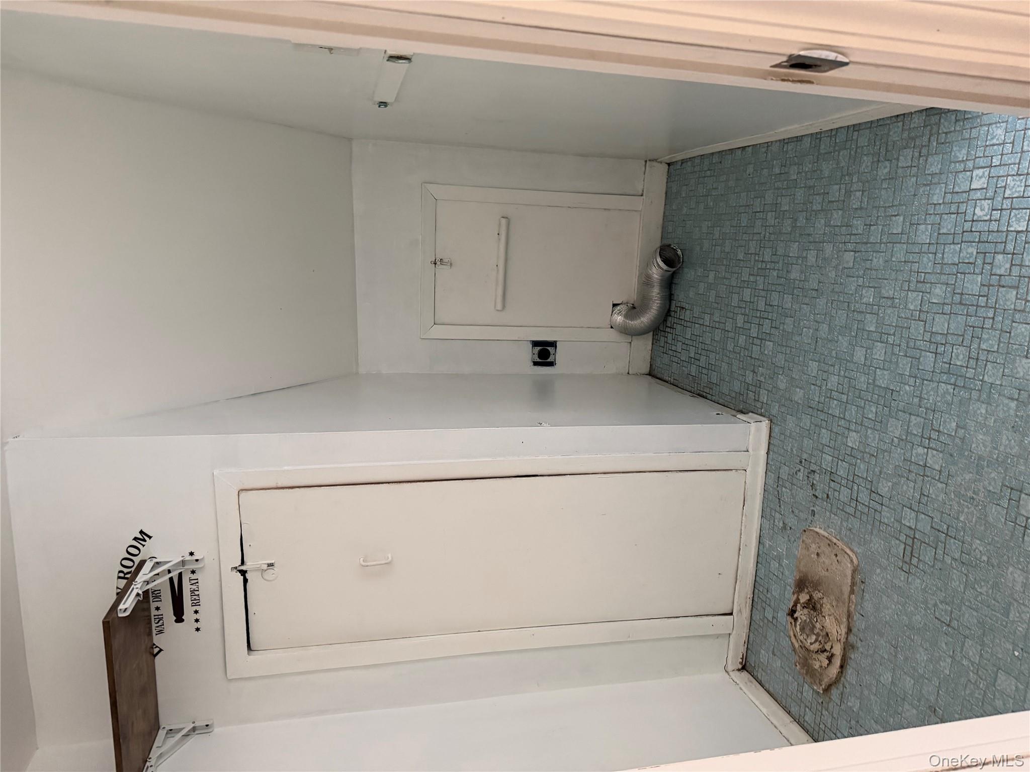 #17 photo, 11 Mel Court, Bay Shore , NY 11706