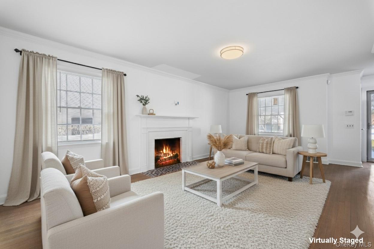 #4 photo, 66 Middle Road, Eastchester , NY 10709