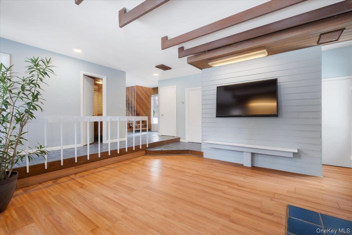 #6 photo, 206 Emerson Avenue, Hartsdale , NY 10530