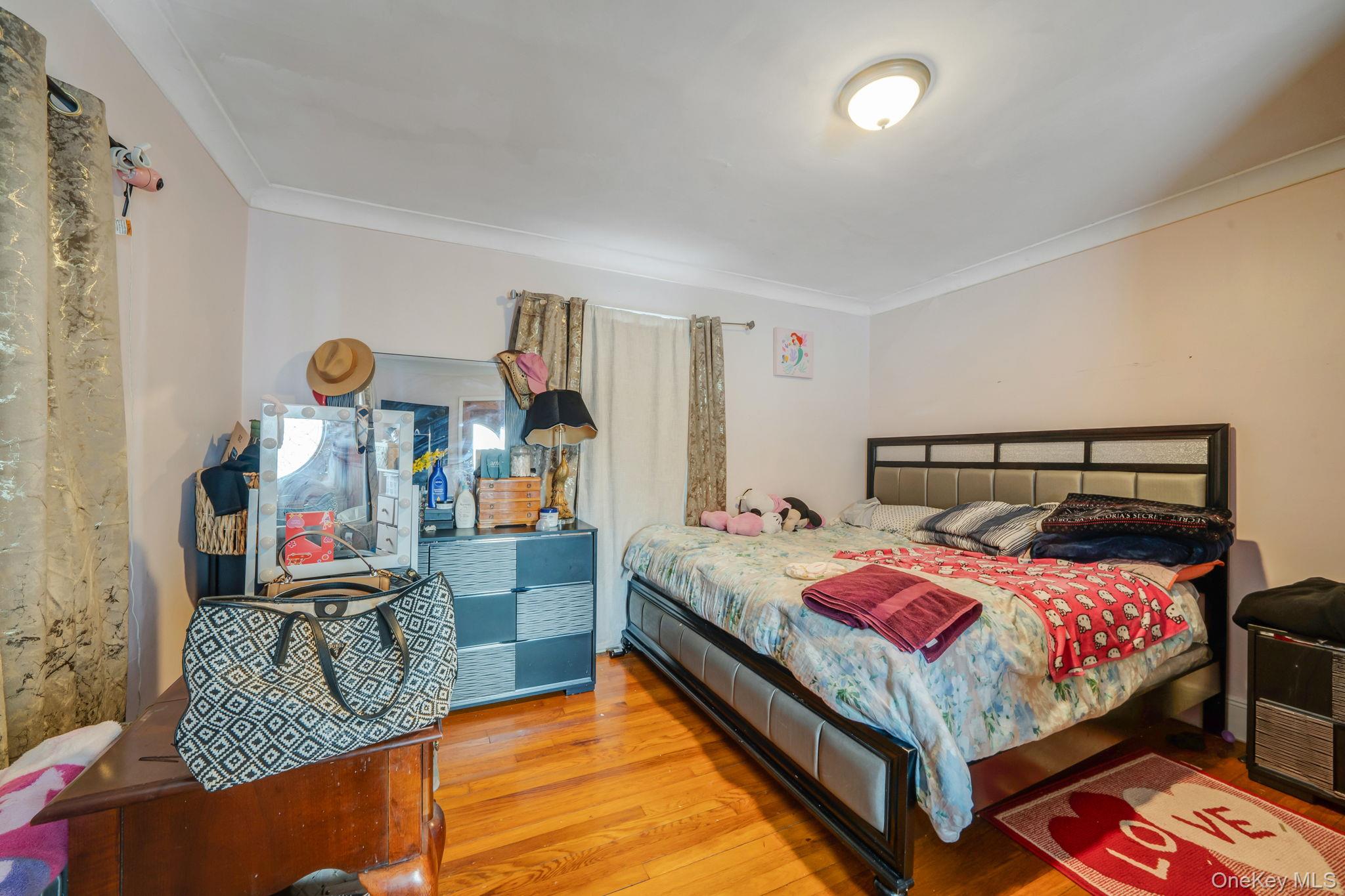 #11 photo, 44 Nassau Parkway, Hempstead , NY 11550