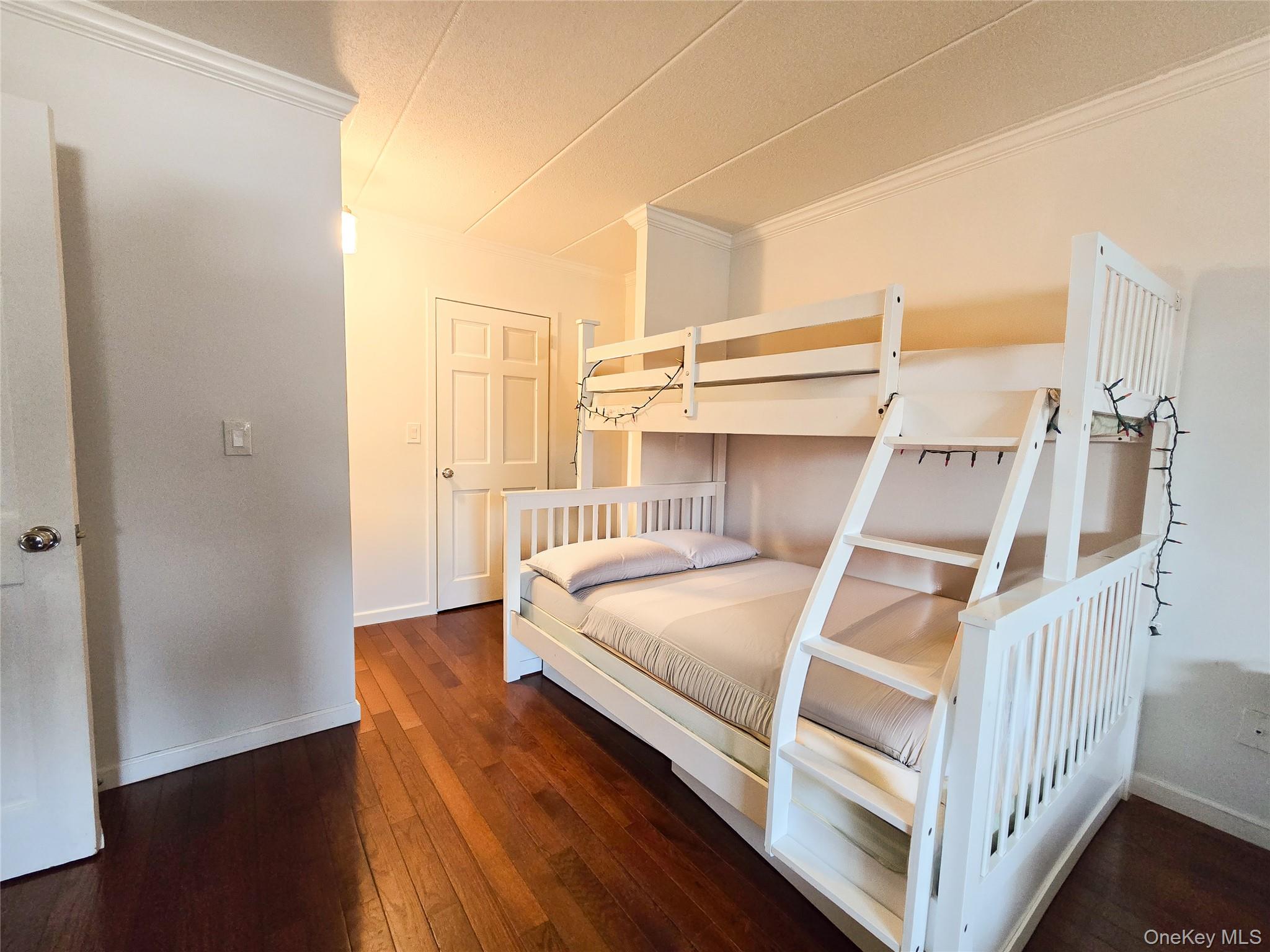 #10 photo, 38-08 147 Street, Flushing , NY 11354