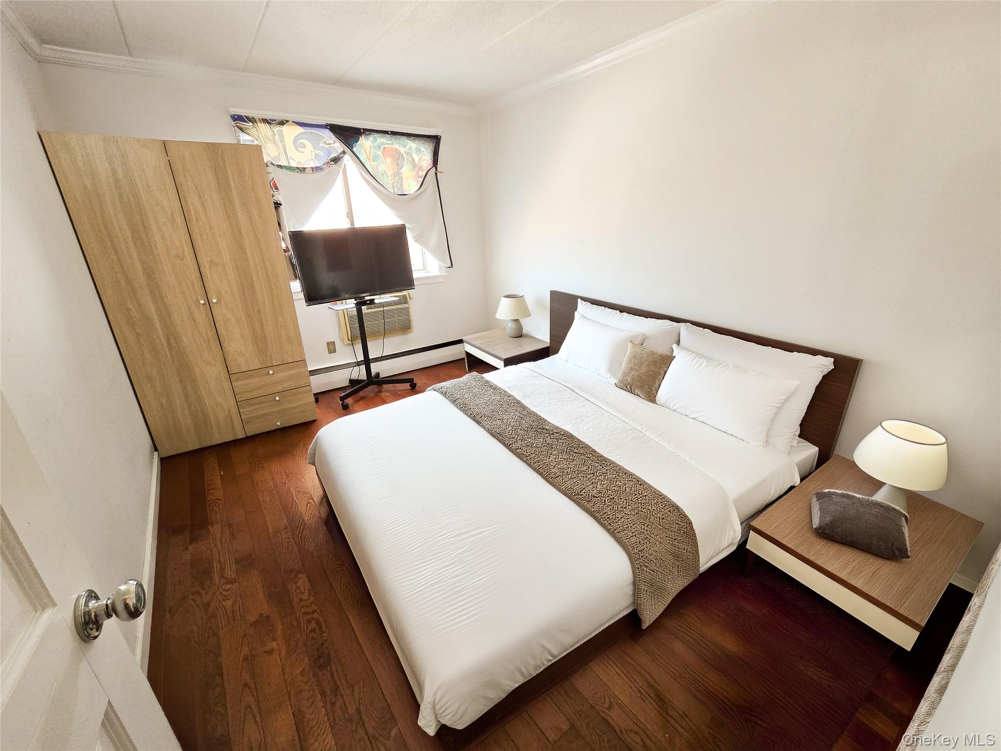 #5 photo, 38-08 147 Street, Flushing , NY 11354